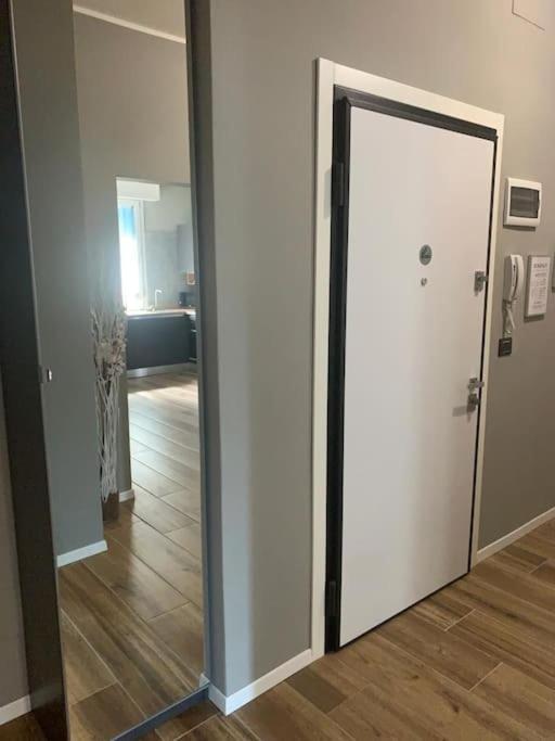 Nibu Appartamenti - Appartamento Centrale Comodo A Tutto, Anche A Villa Chiara Casalecchio Di Reno Extérieur photo