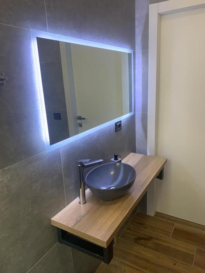 Nibu Appartamenti - Appartamento Centrale Comodo A Tutto, Anche A Villa Chiara Casalecchio Di Reno Extérieur photo