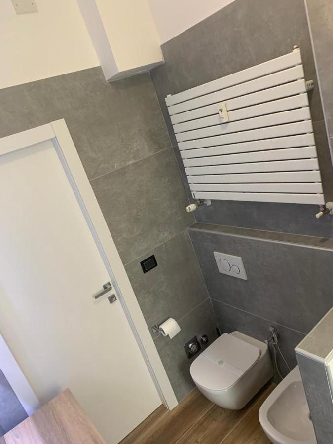 Nibu Appartamenti - Appartamento Centrale Comodo A Tutto, Anche A Villa Chiara Casalecchio Di Reno Extérieur photo